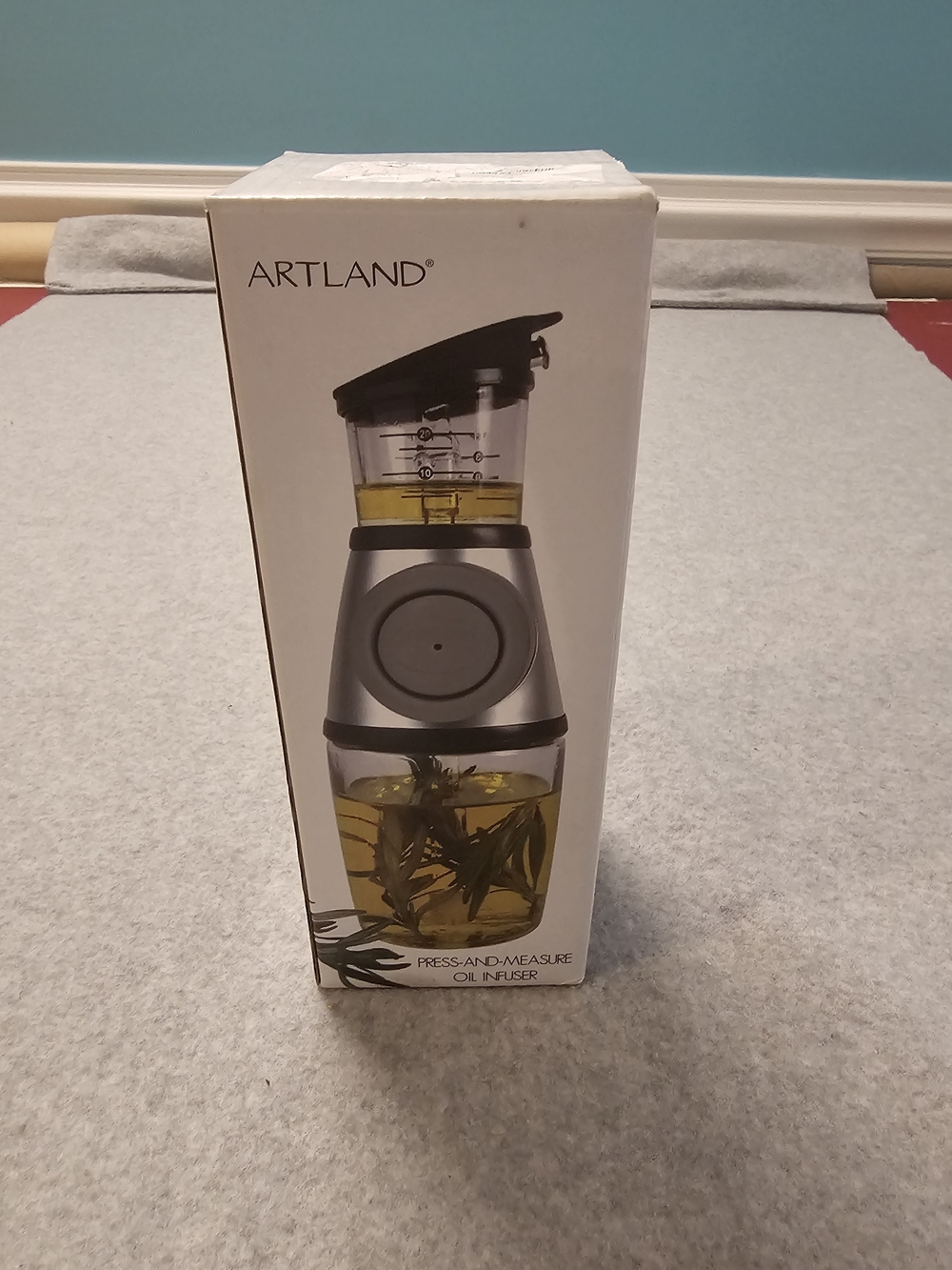 Artland Silver Press-and-Measure Oil Infuser